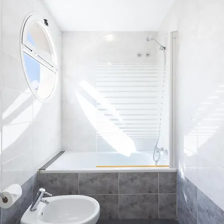 Lopimar Segrelles Apartamento